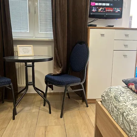 Living In The Center Apartman *