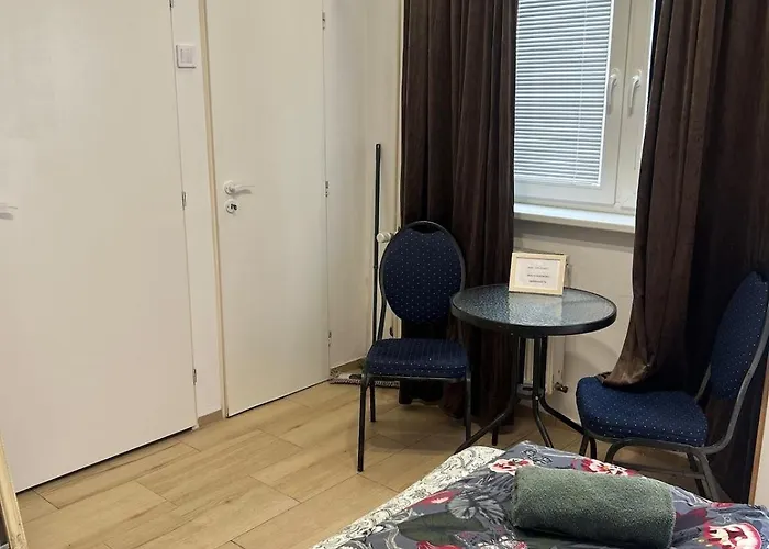 Апартаменты Living In The Center *